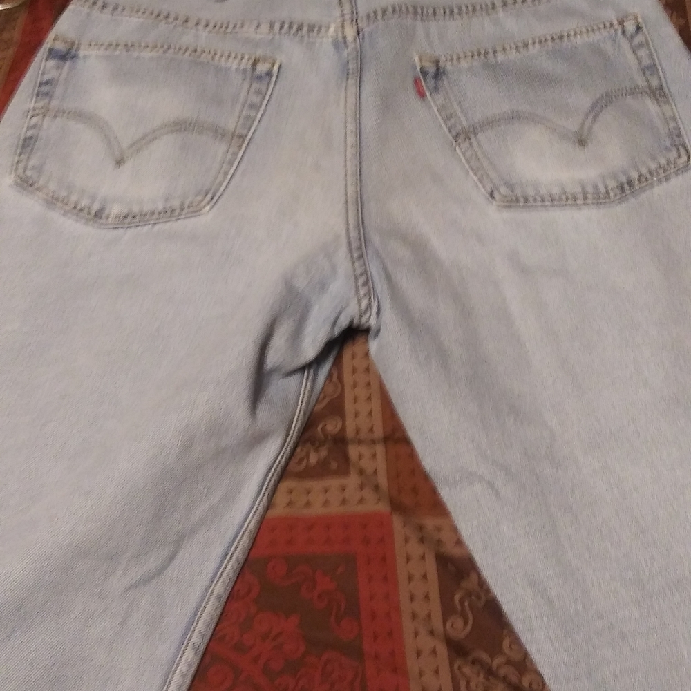 Levi's